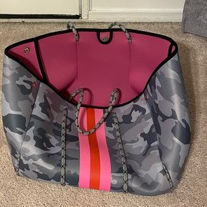 Neoprene tote bag